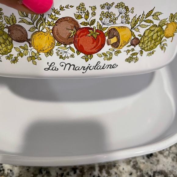 Vintage corningware set - Picture 3 of 9